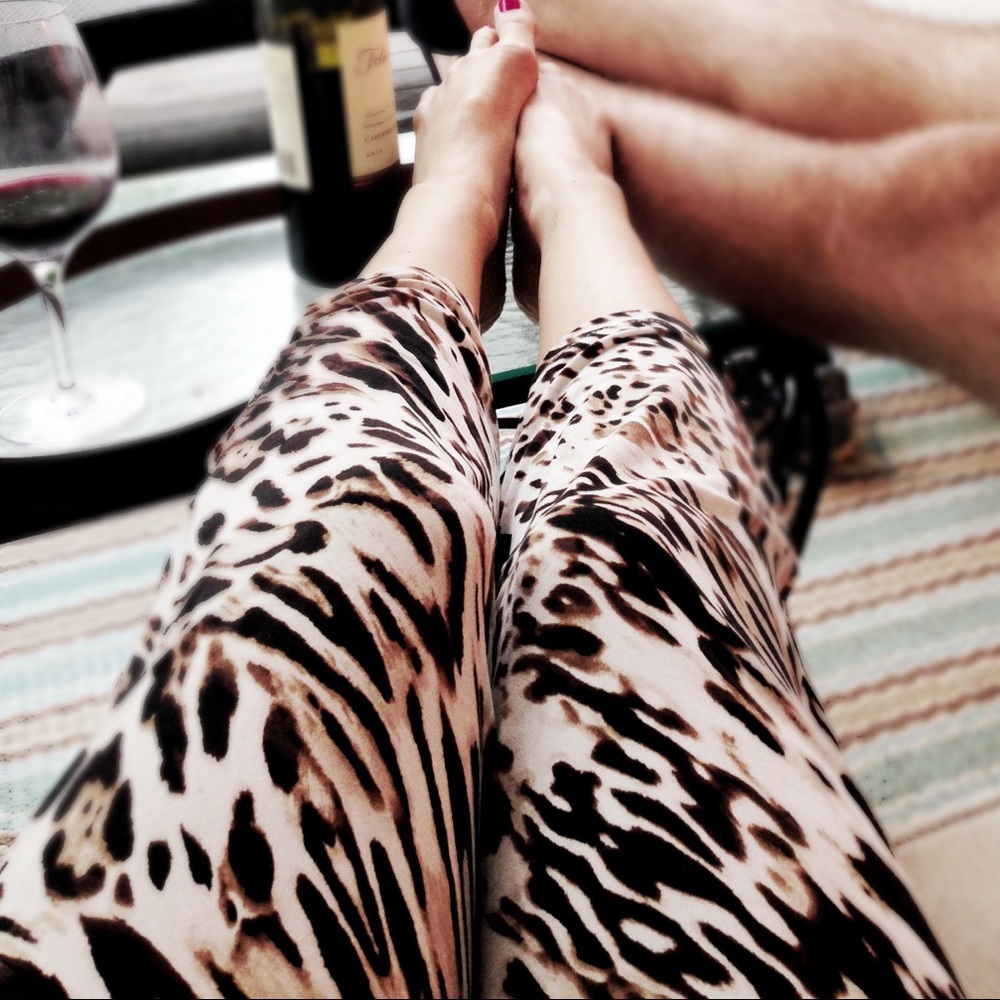 Chicos animal-print Knit Crop Pants - like new!